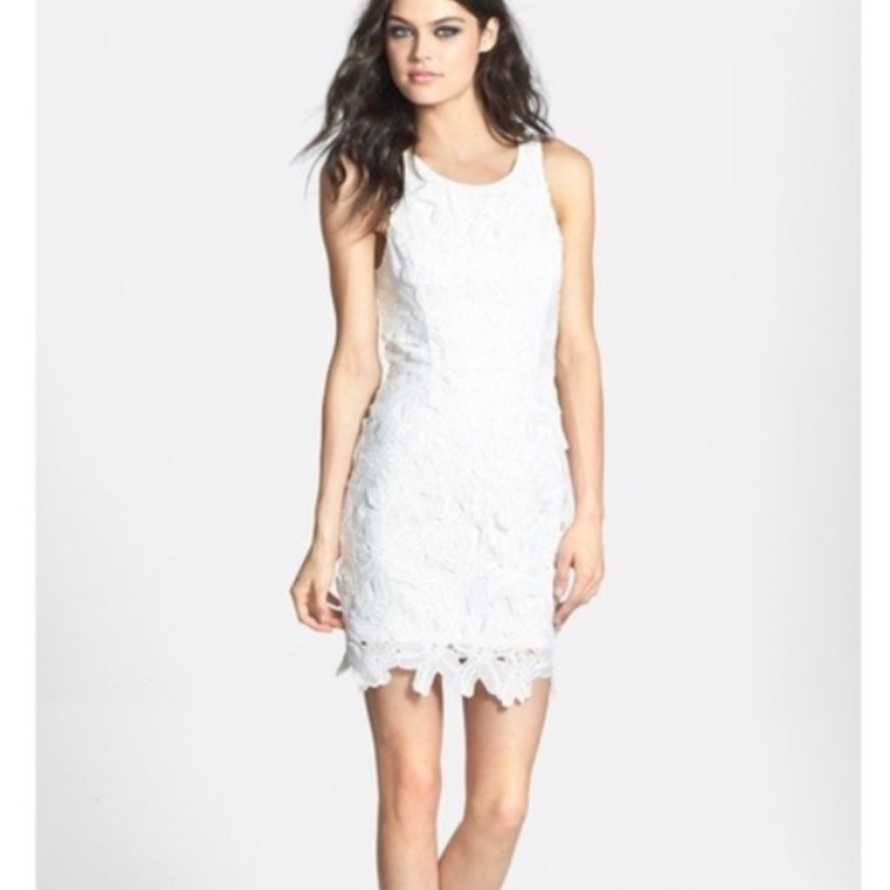 ASTR lace bodycon dress